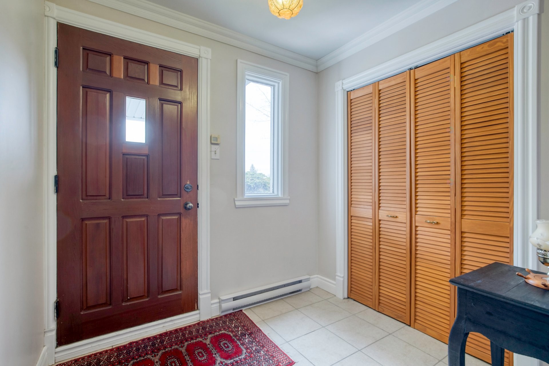 









2055


Rue du Sommet-Trinité

,
Saint-Bruno-de-Montarville,




QC
J3V6E3

