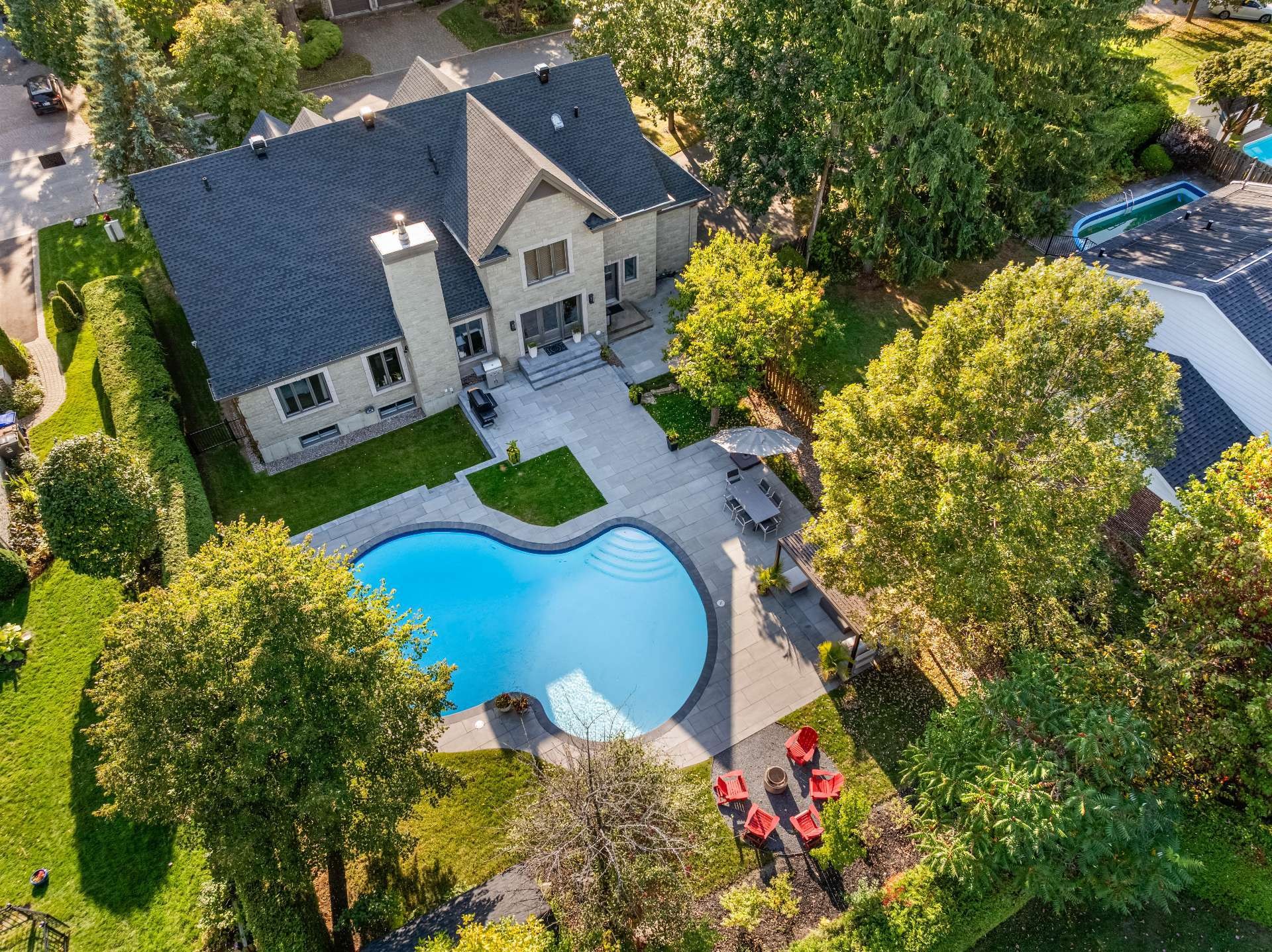









140


Rue Beaumont O.

,
Saint-Bruno-de-Montarville,




QC
J3V6H9

