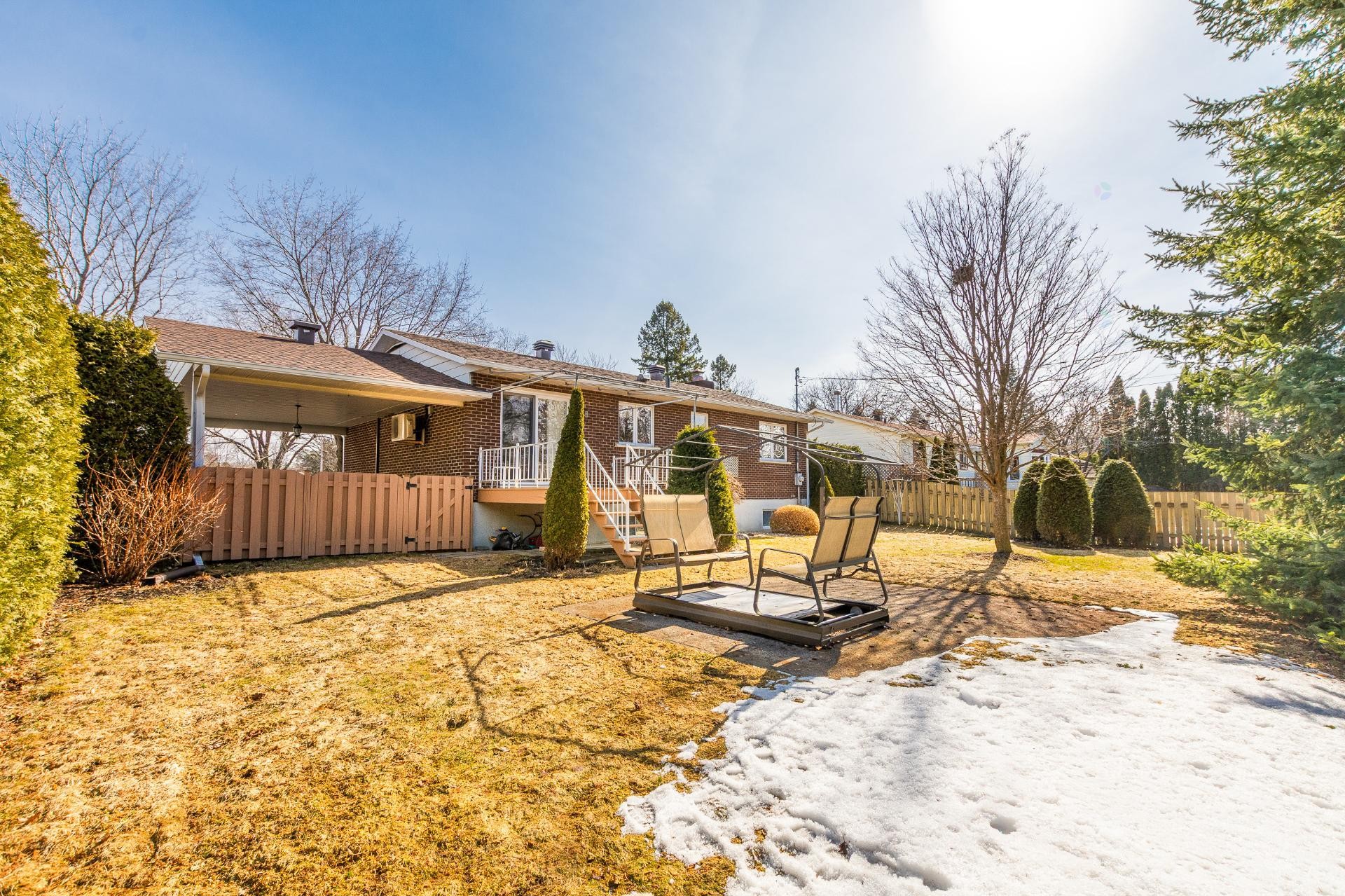 









1713


Rue Loyseau

,
Saint-Bruno-de-Montarville,




QC
J3V2X2

