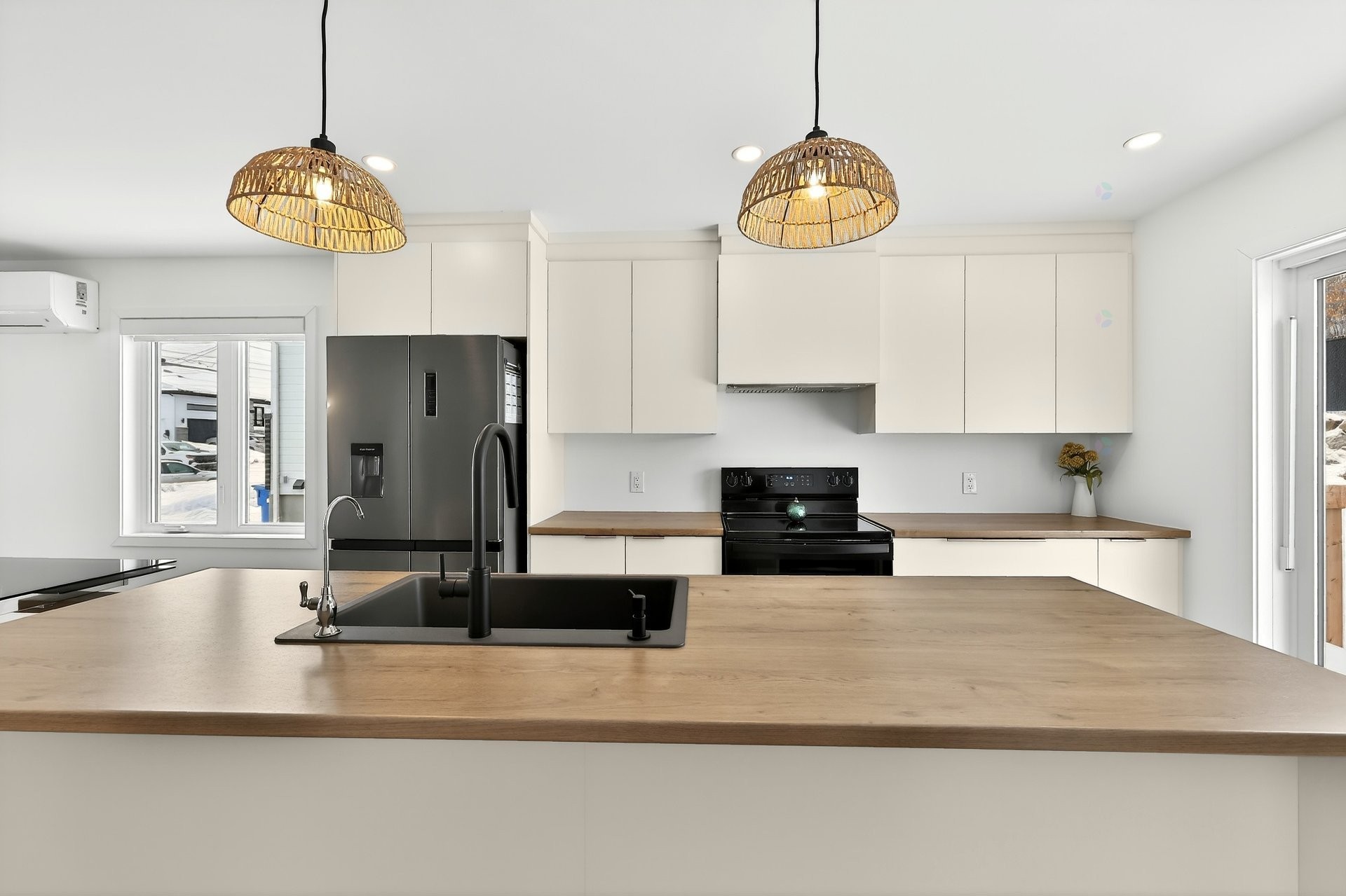 









3715


Rue Léon-Landry

,
Sainte-Julienne,




QC
J0K2T0

