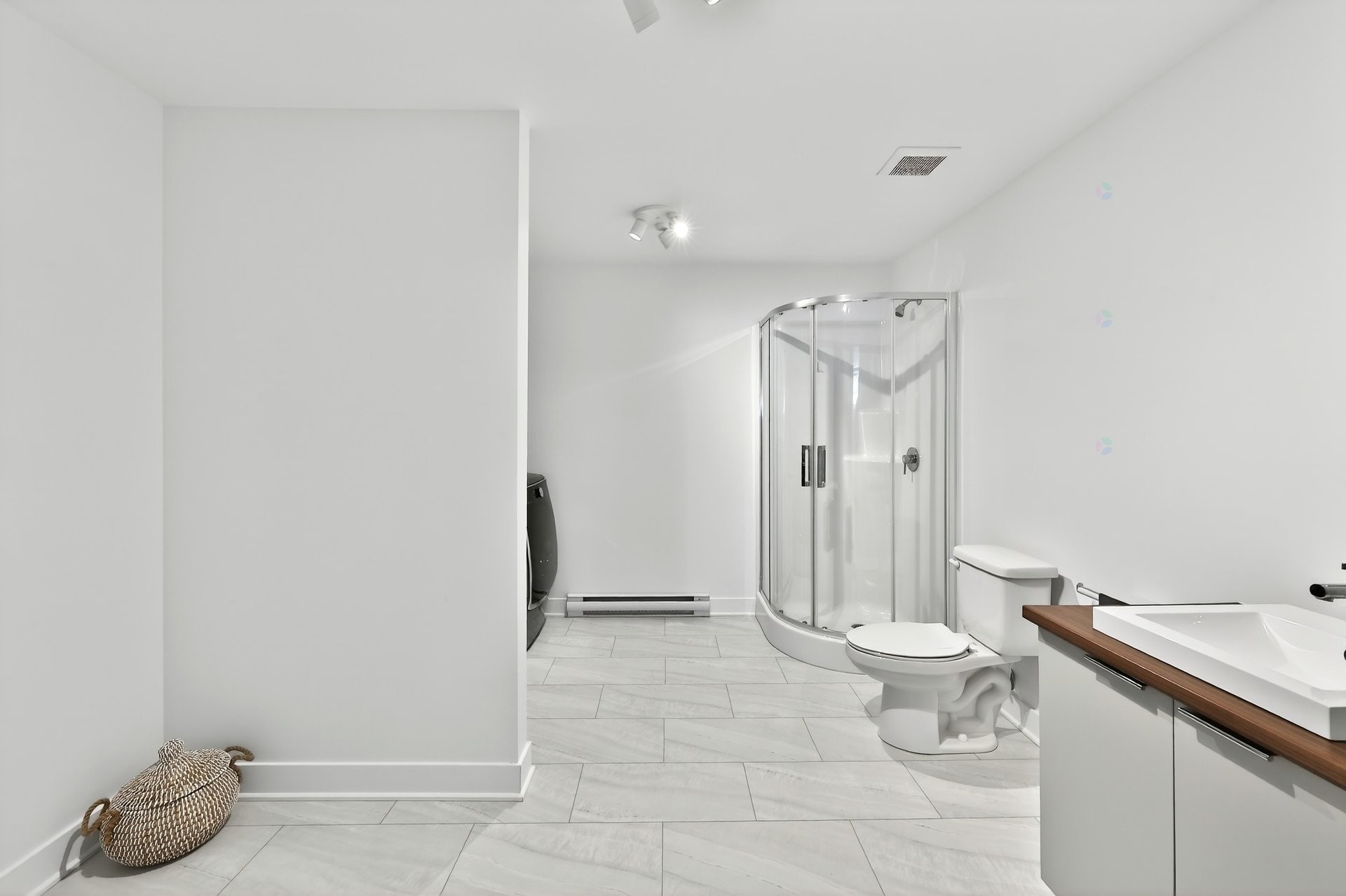 









3715


Rue Léon-Landry

,
Sainte-Julienne,




QC
J0K2T0

