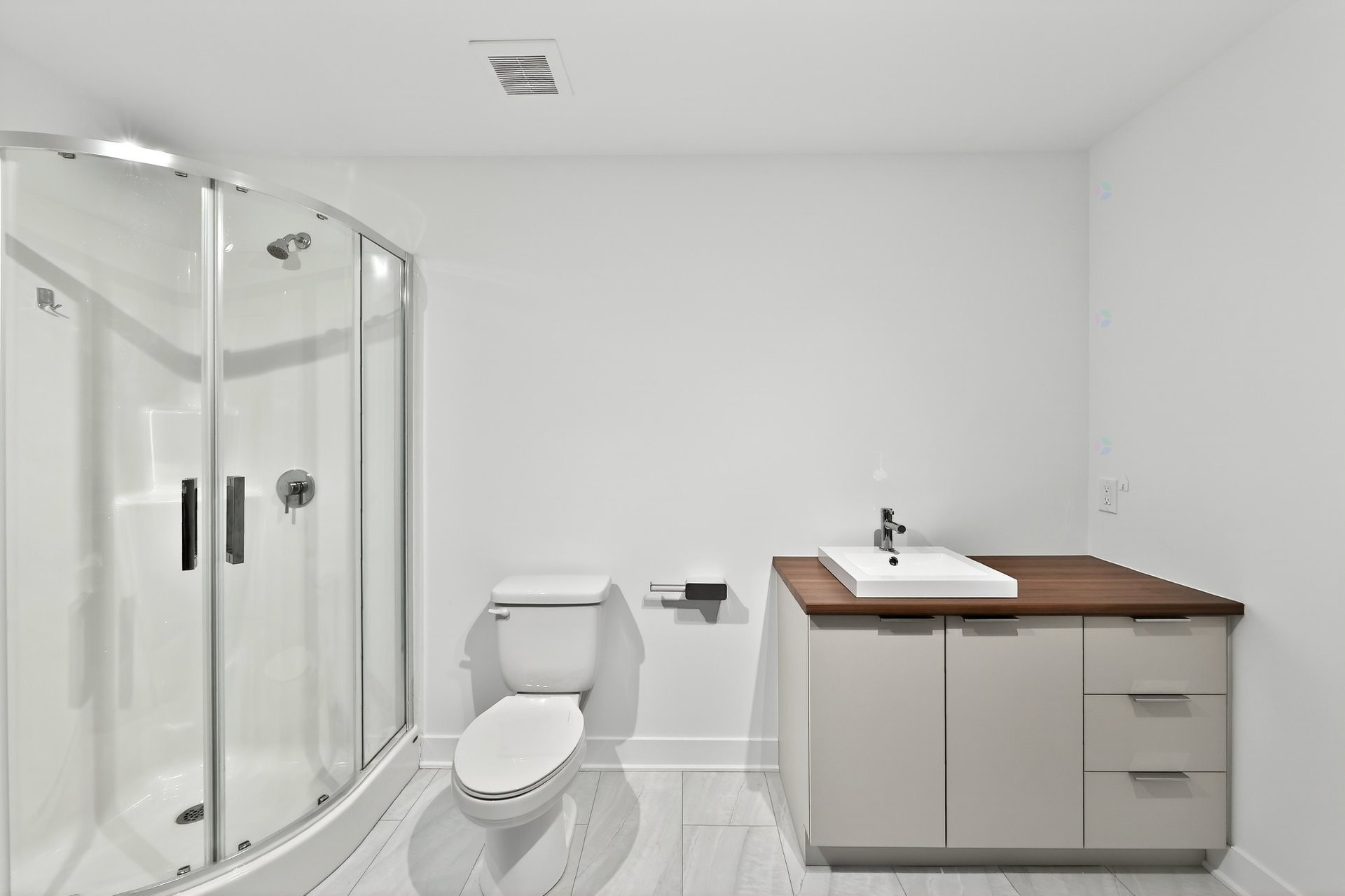 









3715


Rue Léon-Landry

,
Sainte-Julienne,




QC
J0K2T0


