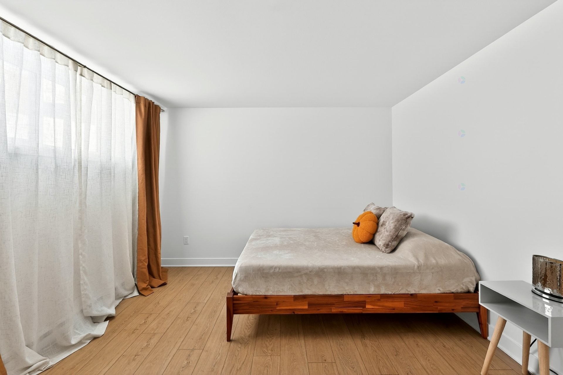 









3715


Rue Léon-Landry

,
Sainte-Julienne,




QC
J0K2T0

