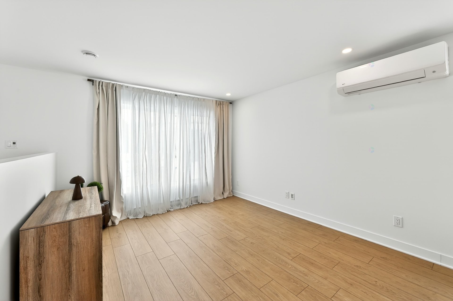 









3715


Rue Léon-Landry

,
Sainte-Julienne,




QC
J0K2T0

