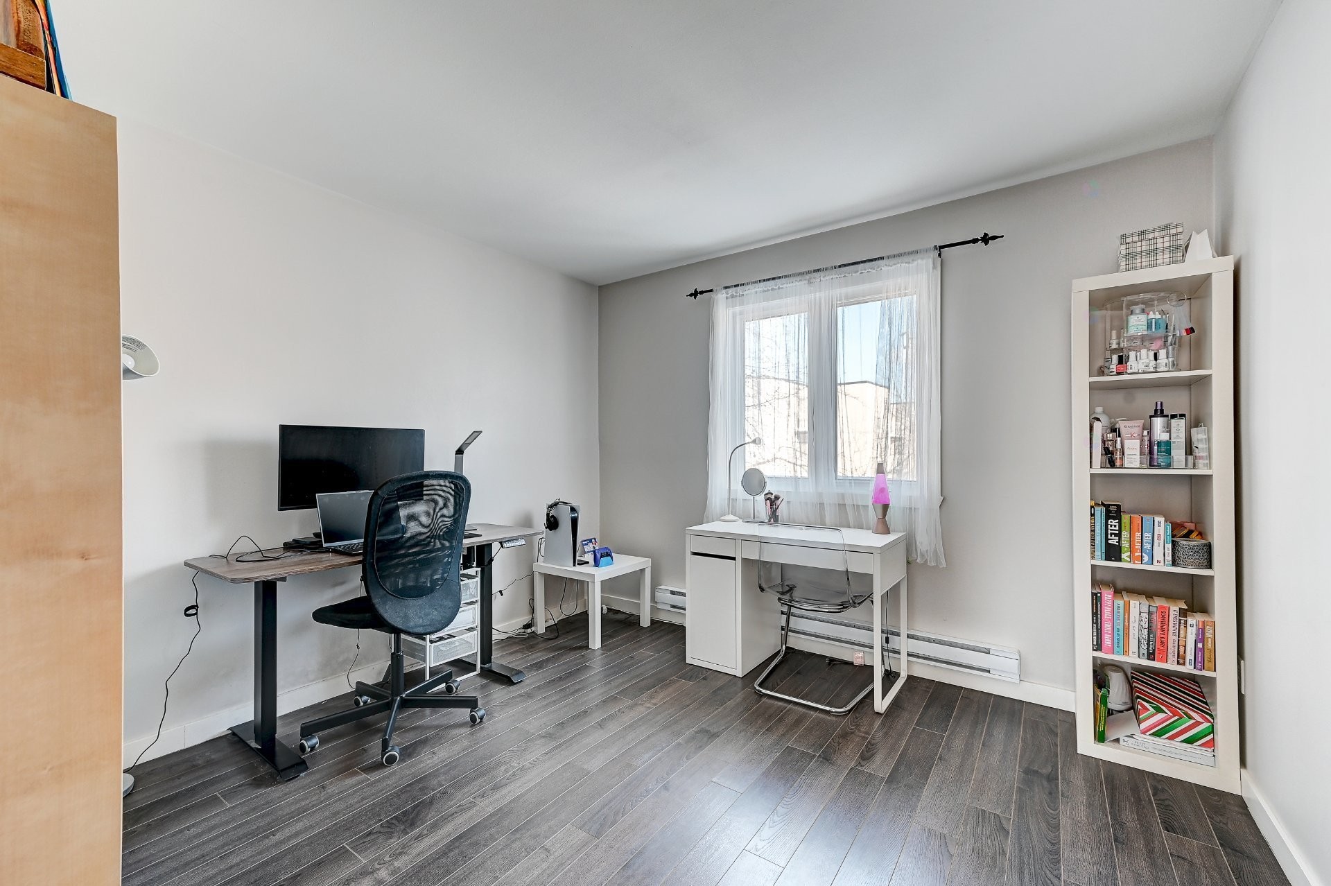 









839


Rue Fabre

, 301,
Longueuil (Le Vieux-Longueuil),




QC
J4J4X6

