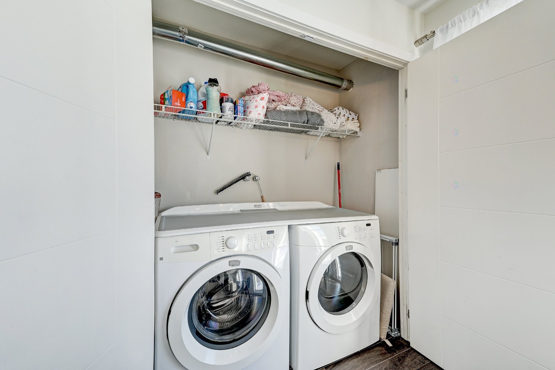 









839


Rue Fabre

, 301,
Longueuil (Le Vieux-Longueuil),




QC
J4J4X6

