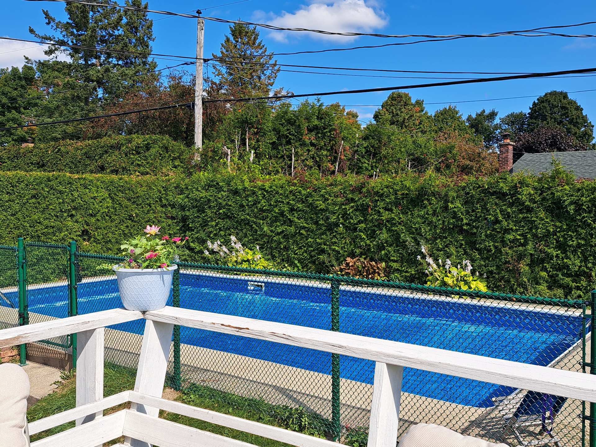 









552


Rue Foran

,
Gatineau (Aylmer),




QC
J9H5M2

