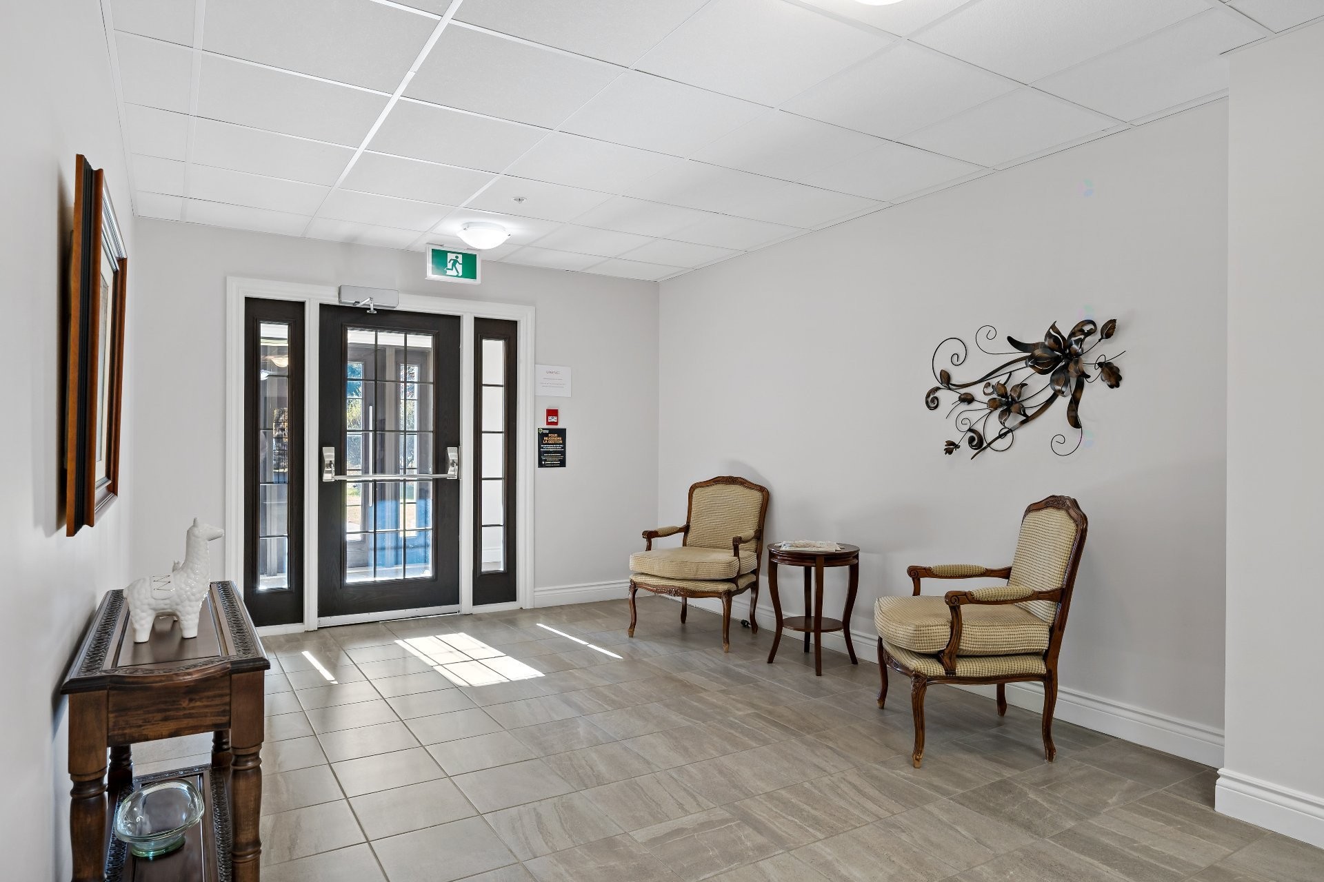 









1440


Rue Deguire

, 205,
Mont-Tremblant,




QC
J8E3C4

