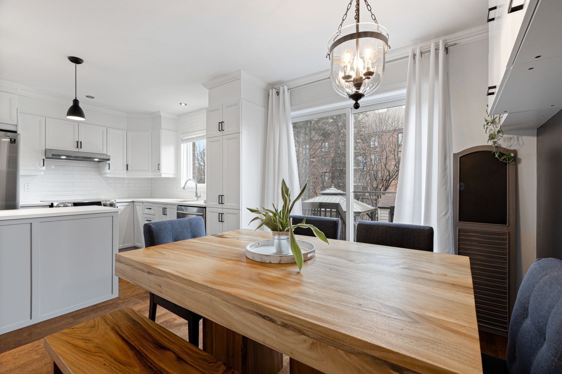 









2323


Rue Toscane

,
Longueuil (Le Vieux-Longueuil),




QC
J4N0B4

