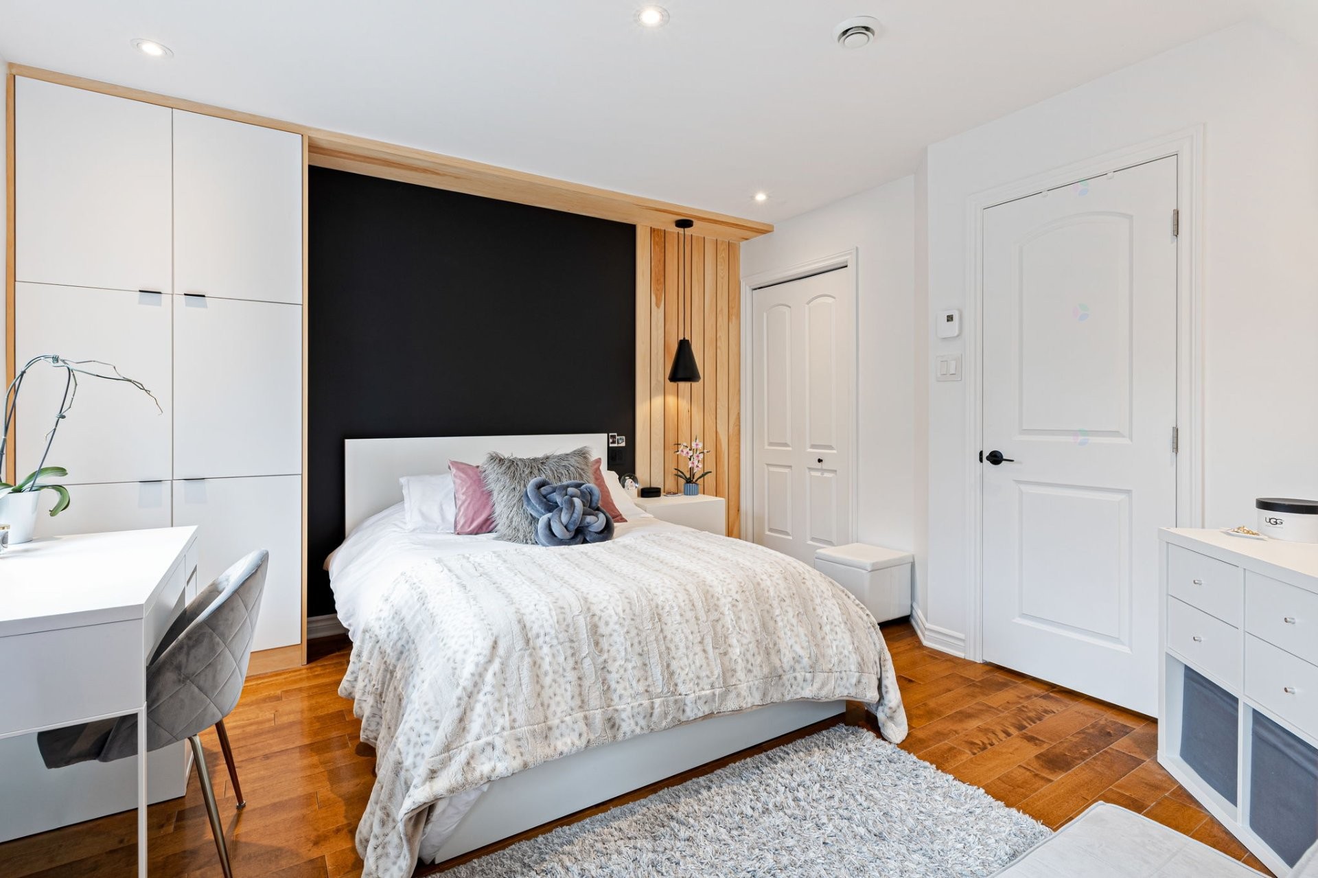 









2323


Rue Toscane

,
Longueuil (Le Vieux-Longueuil),




QC
J4N0B4

