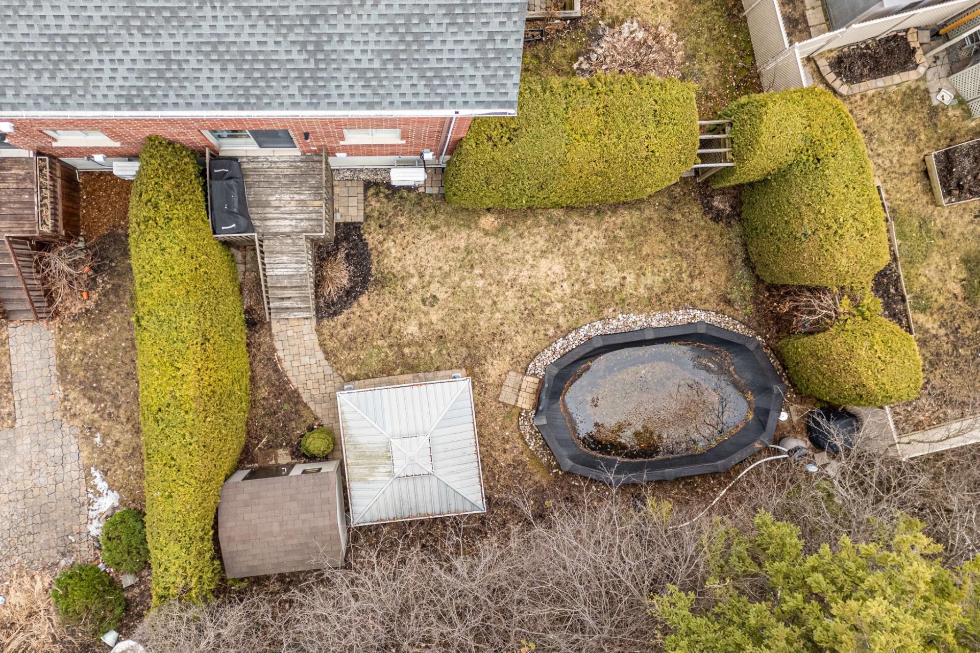 









2323


Rue Toscane

,
Longueuil (Le Vieux-Longueuil),




QC
J4N0B4

