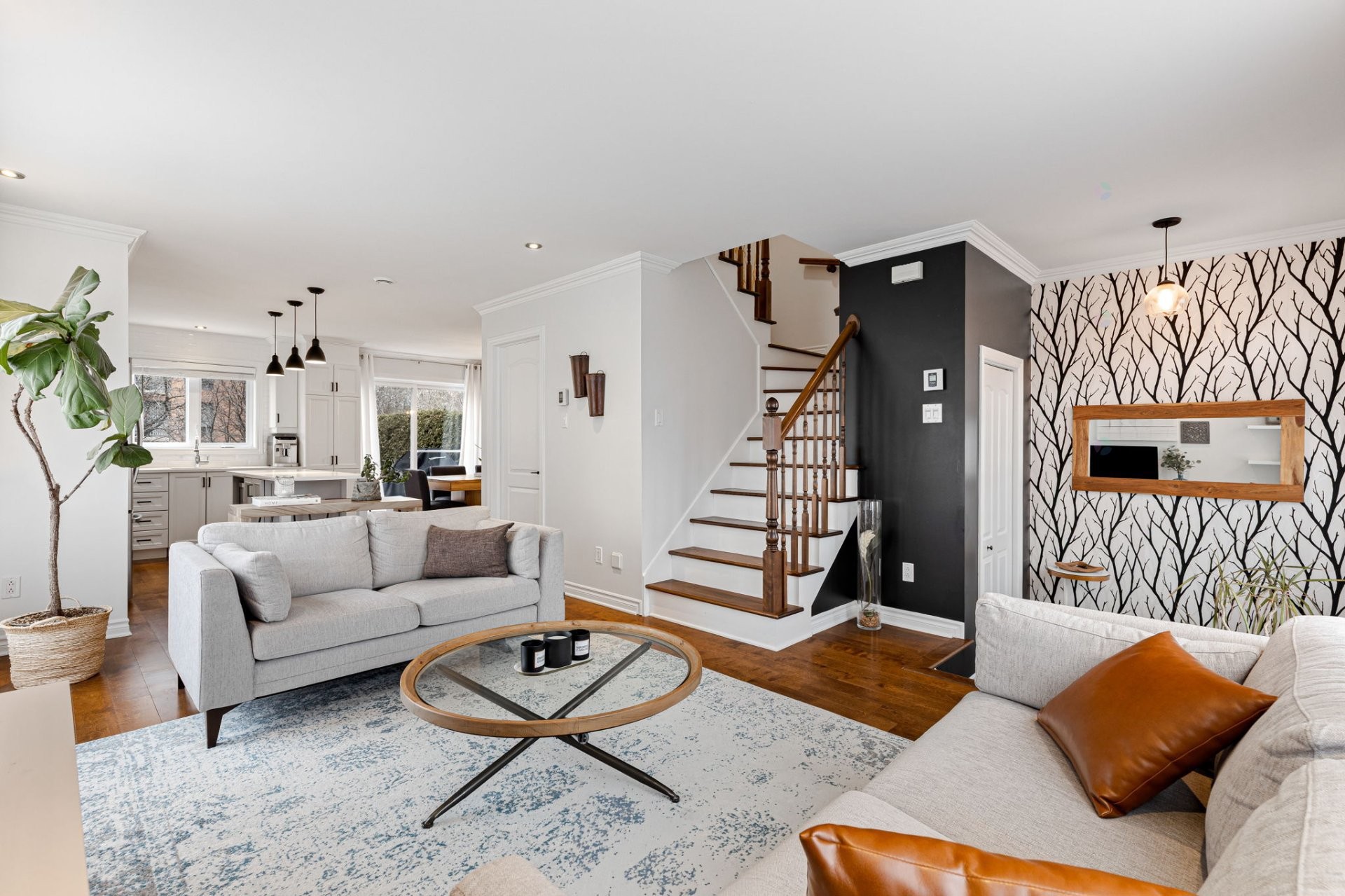 









2323


Rue Toscane

,
Longueuil (Le Vieux-Longueuil),




QC
J4N0B4

