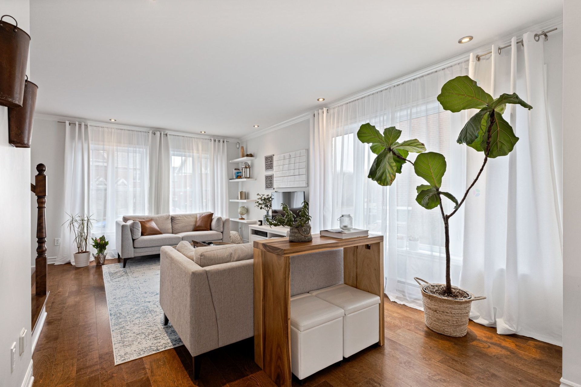 









2323


Rue Toscane

,
Longueuil (Le Vieux-Longueuil),




QC
J4N0B4

