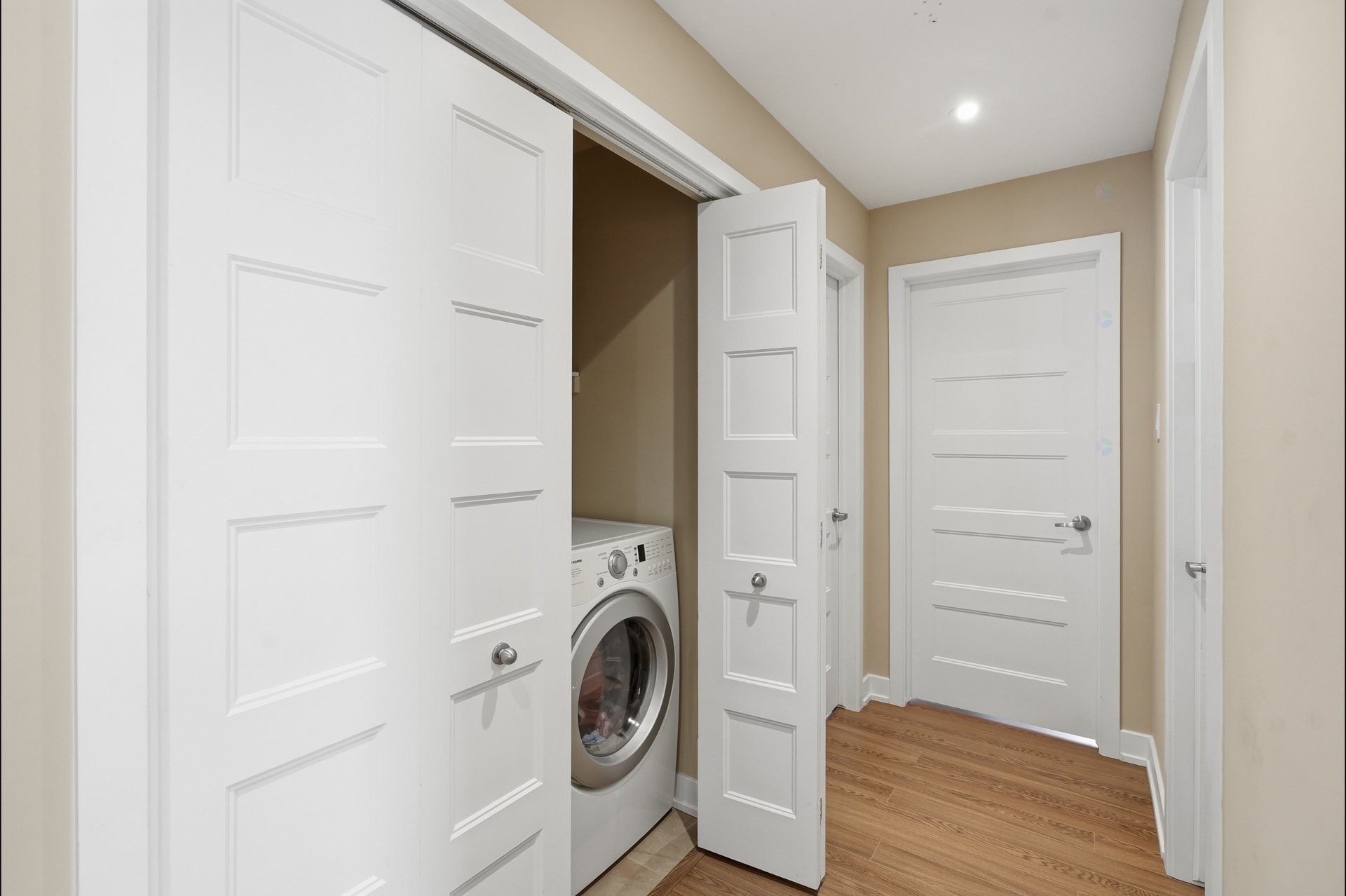 









128


Rue de la Lobo

,
Gatineau (Aylmer),




QC
J9J1K6

