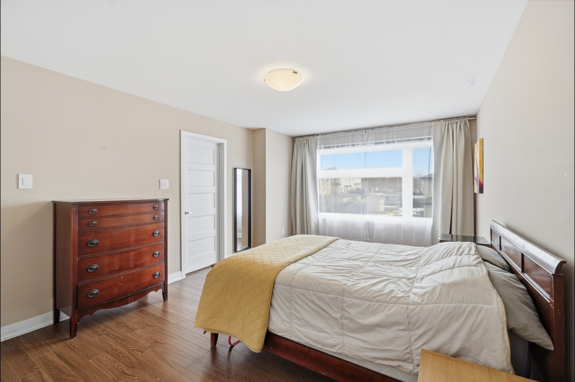 









128


Rue de la Lobo

,
Gatineau (Aylmer),




QC
J9J1K6

