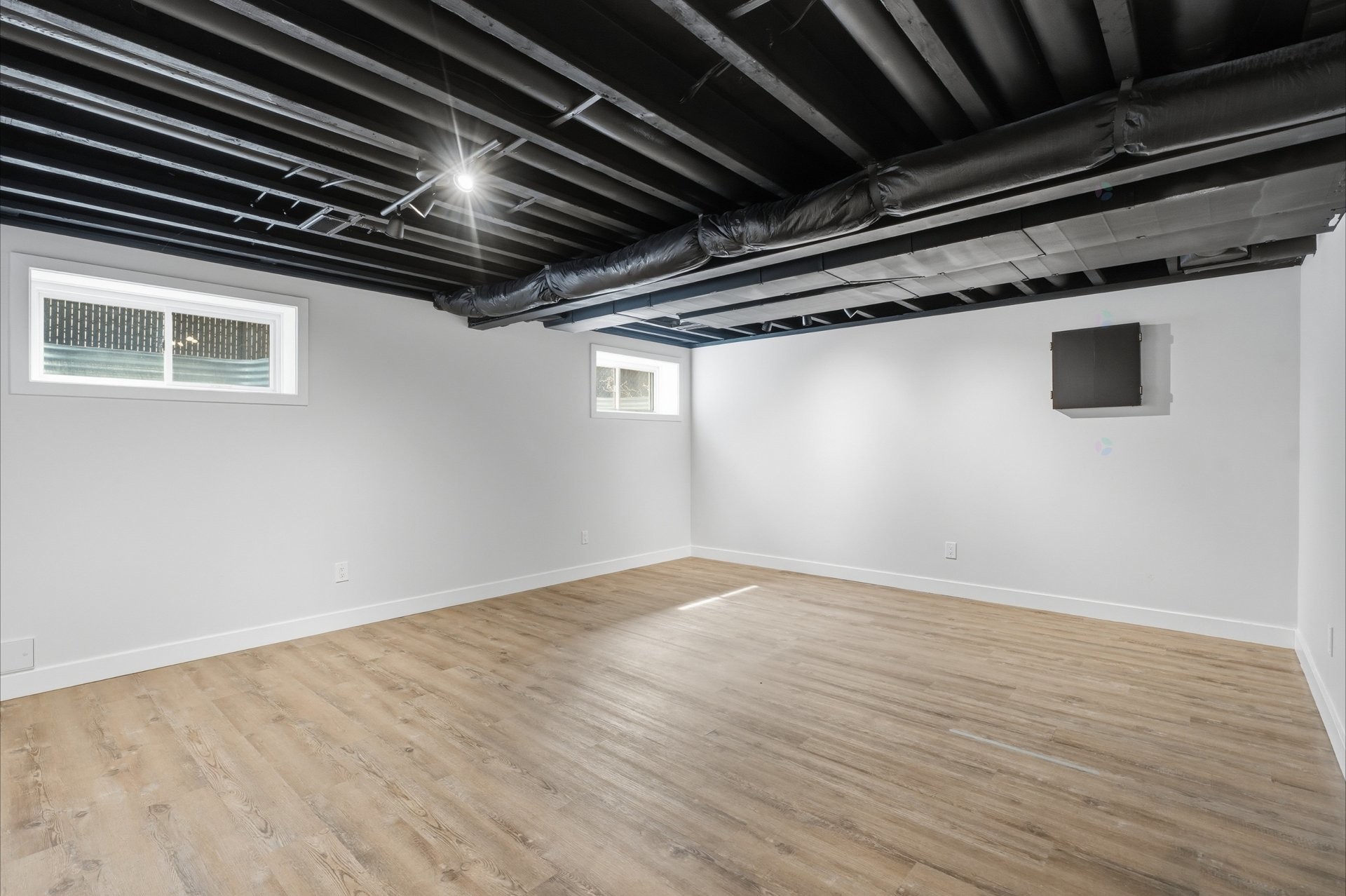 









128


Rue de la Lobo

,
Gatineau (Aylmer),




QC
J9J1K6

