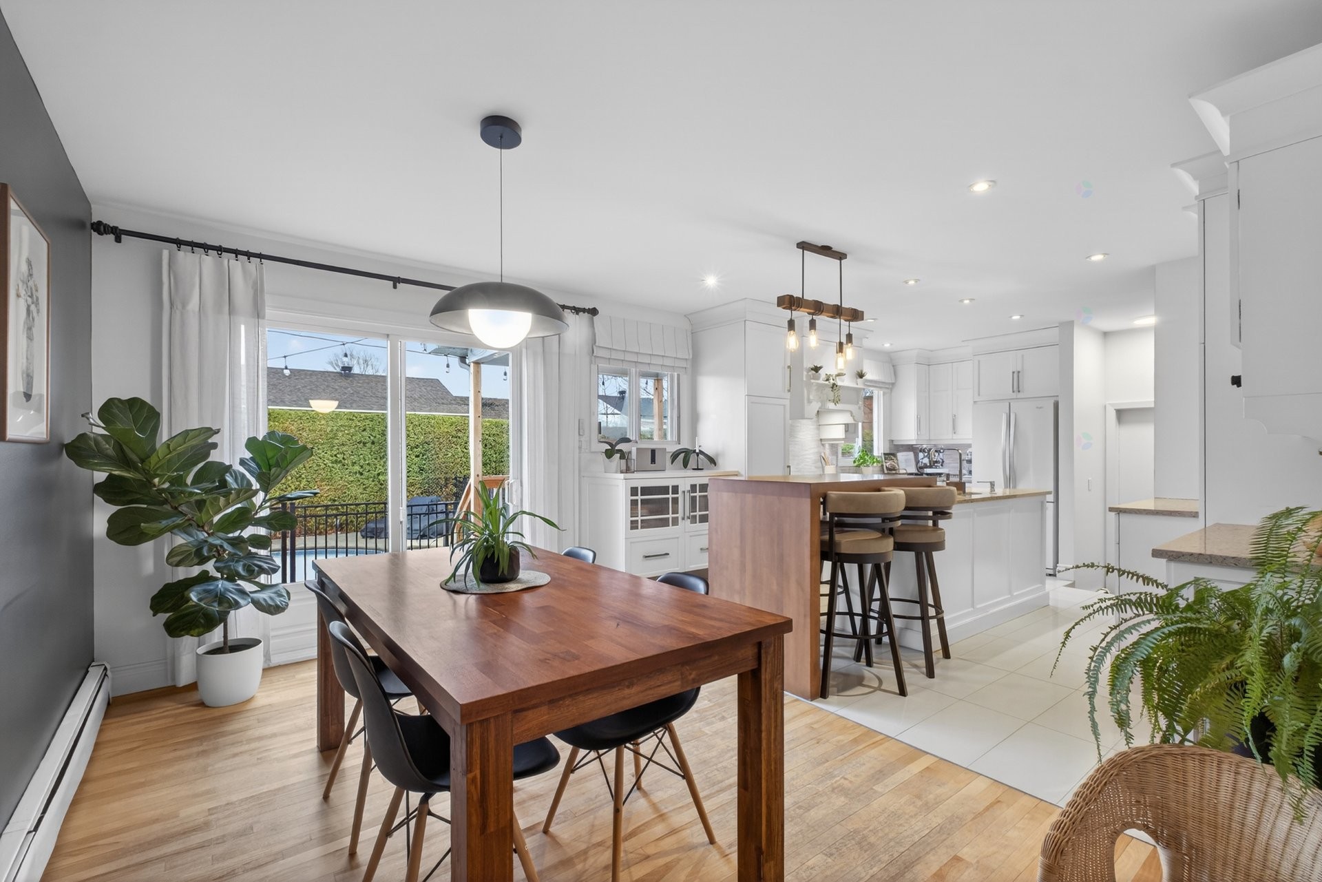 









2295


Rue O'neil

,
Sherbrooke (Les Nations),




QC
J1J1M4

