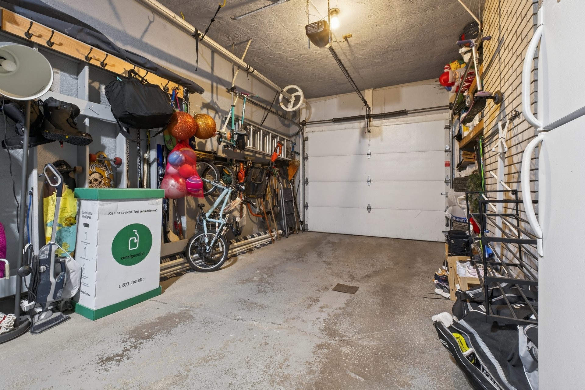 









2295


Rue O'neil

,
Sherbrooke (Les Nations),




QC
J1J1M4

