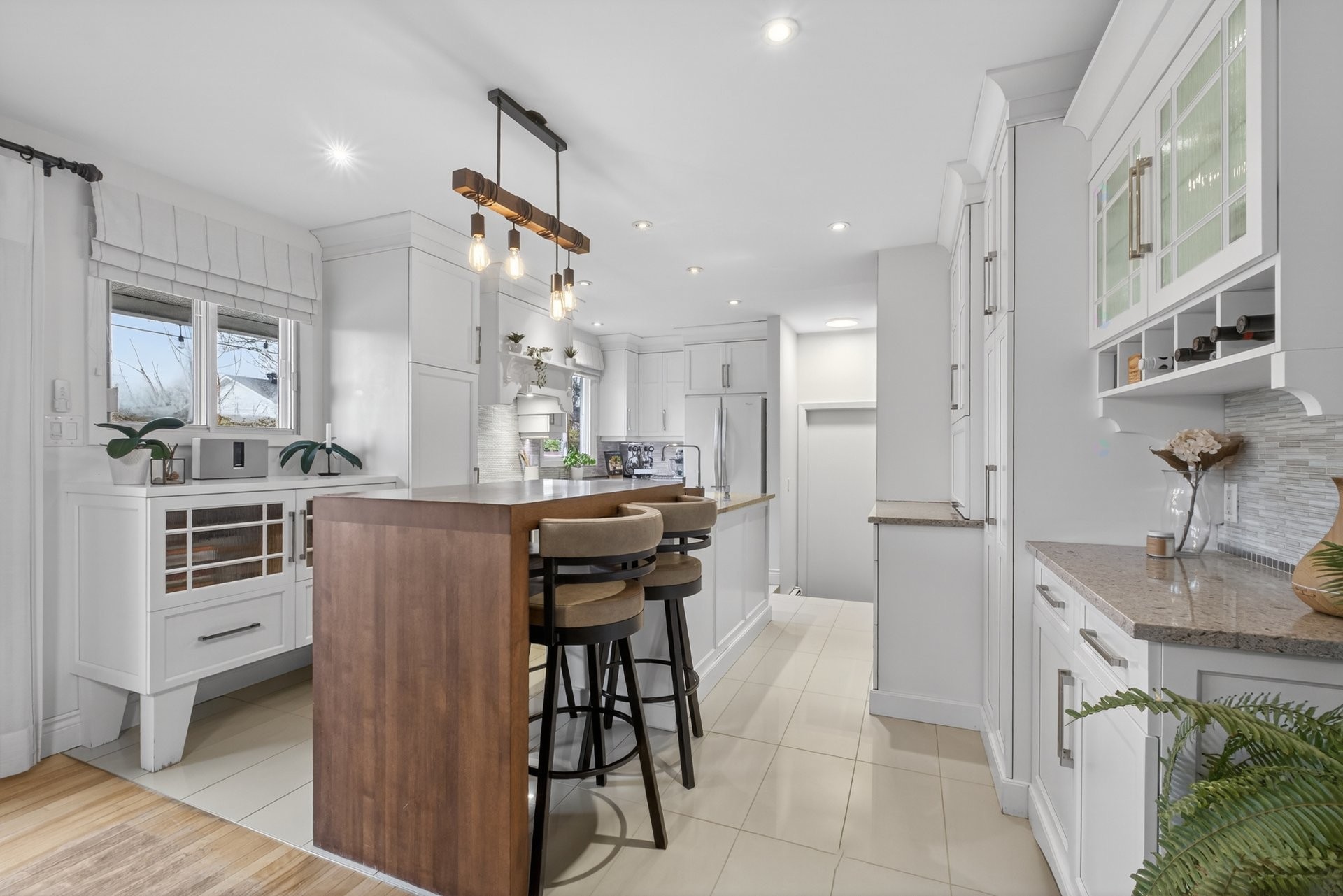 









2295


Rue O'neil

,
Sherbrooke (Les Nations),




QC
J1J1M4


