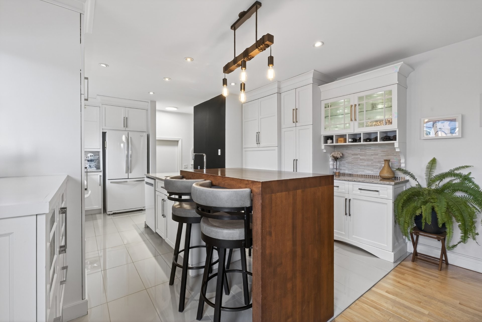 









2295


Rue O'neil

,
Sherbrooke (Les Nations),




QC
J1J1M4

