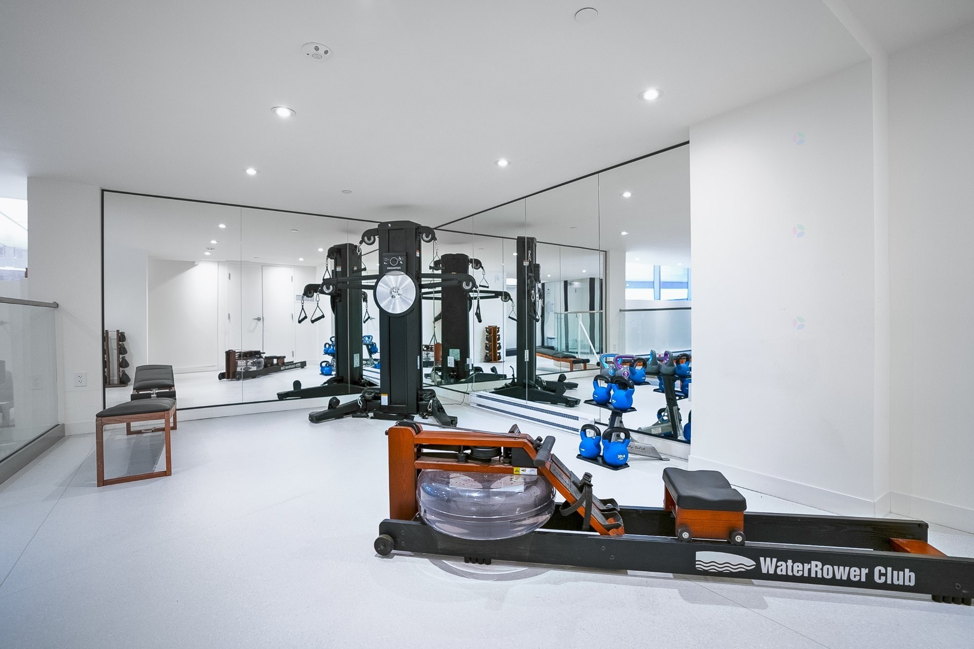 









360


Rue Mayor

, 1704,
Montréal (Ville-Marie),




QC
H3A0J4

