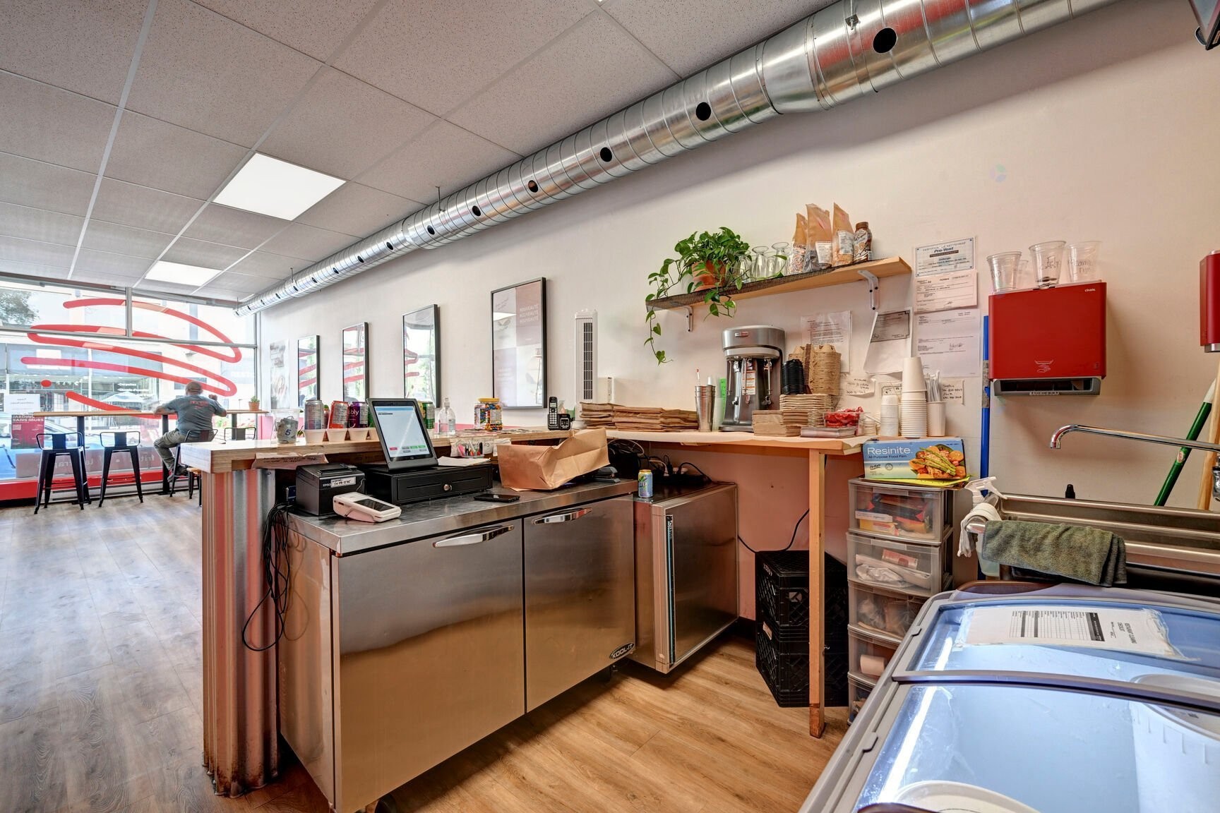 









1332


Rue Fleury E.

,
Montréal (Ahuntsic-Cartierville),




QC
H2C1R3

