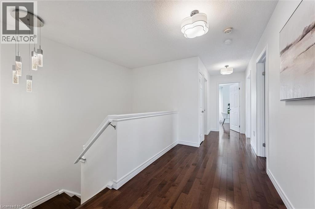 












130 COOPERSHAWK Street

,
Kitchener,




Ontario
N2K4J3

