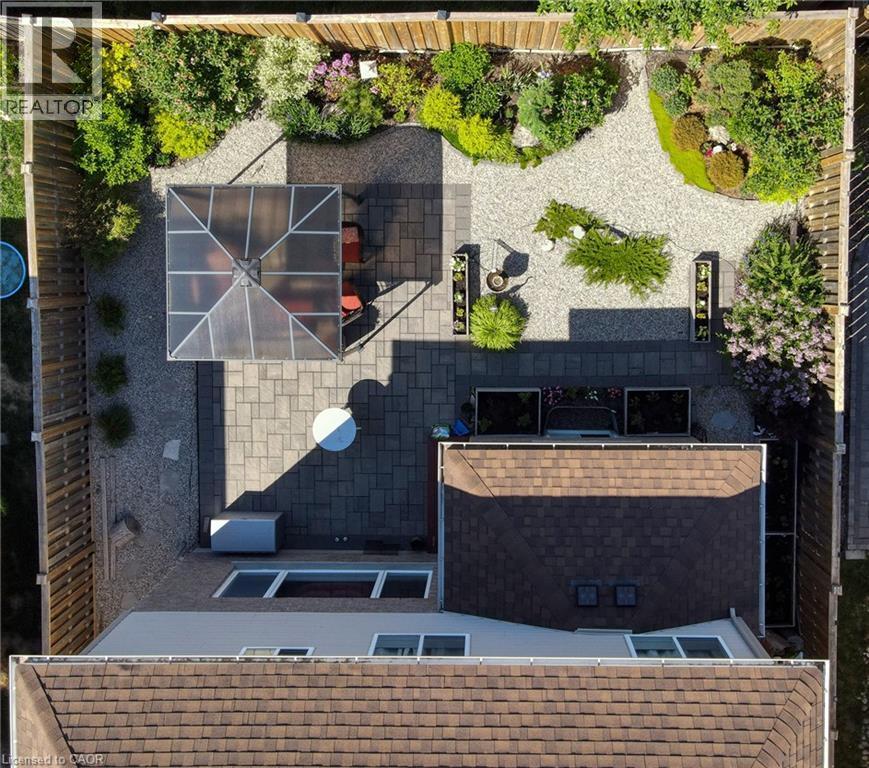 












130 COOPERSHAWK Street

,
Kitchener,




Ontario
N2K4J3

