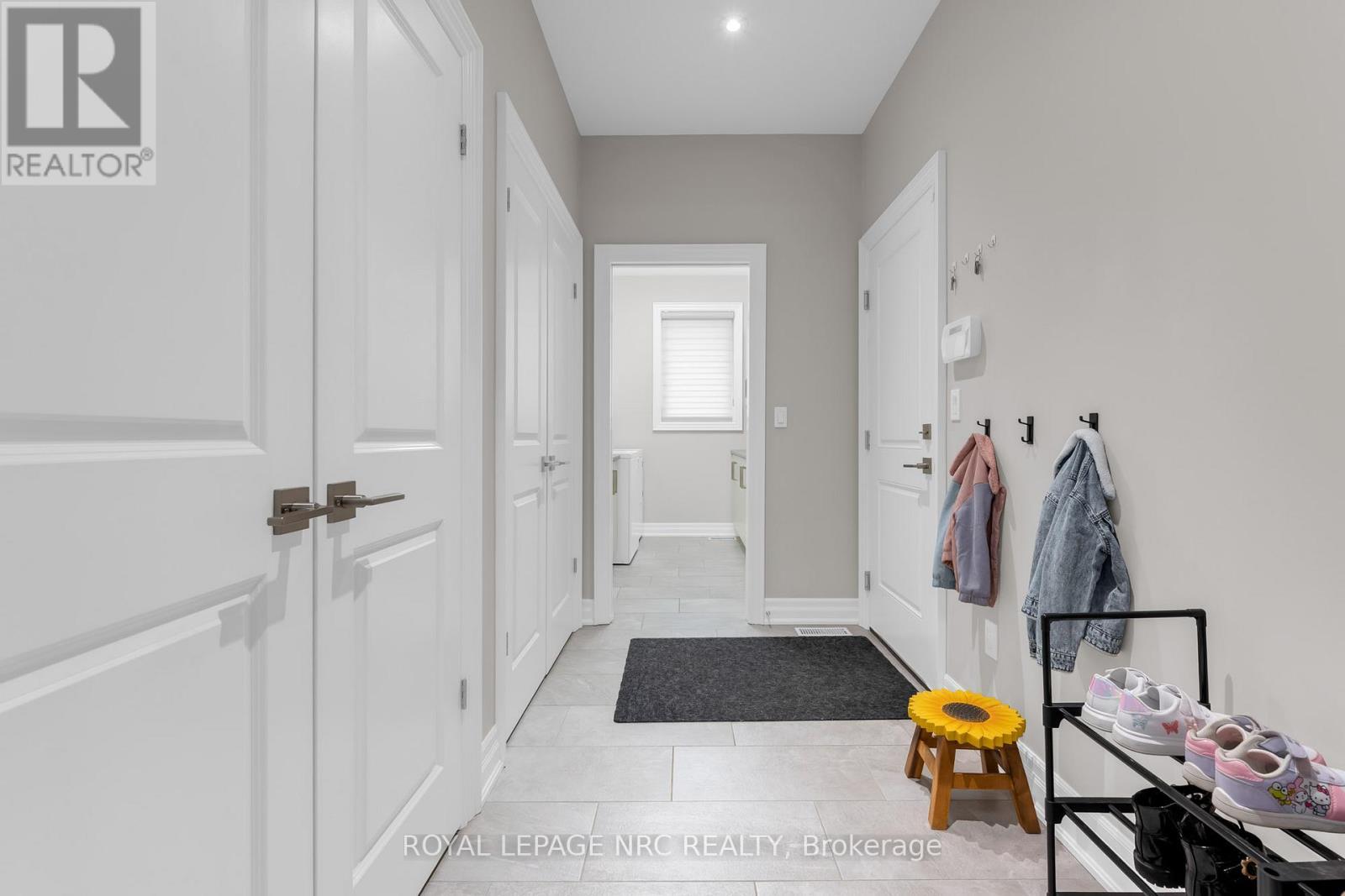 












2 MCFARLAND STREET

,
Thorold (Hurricane/Merrittville),




Ontario
L2V0J2

