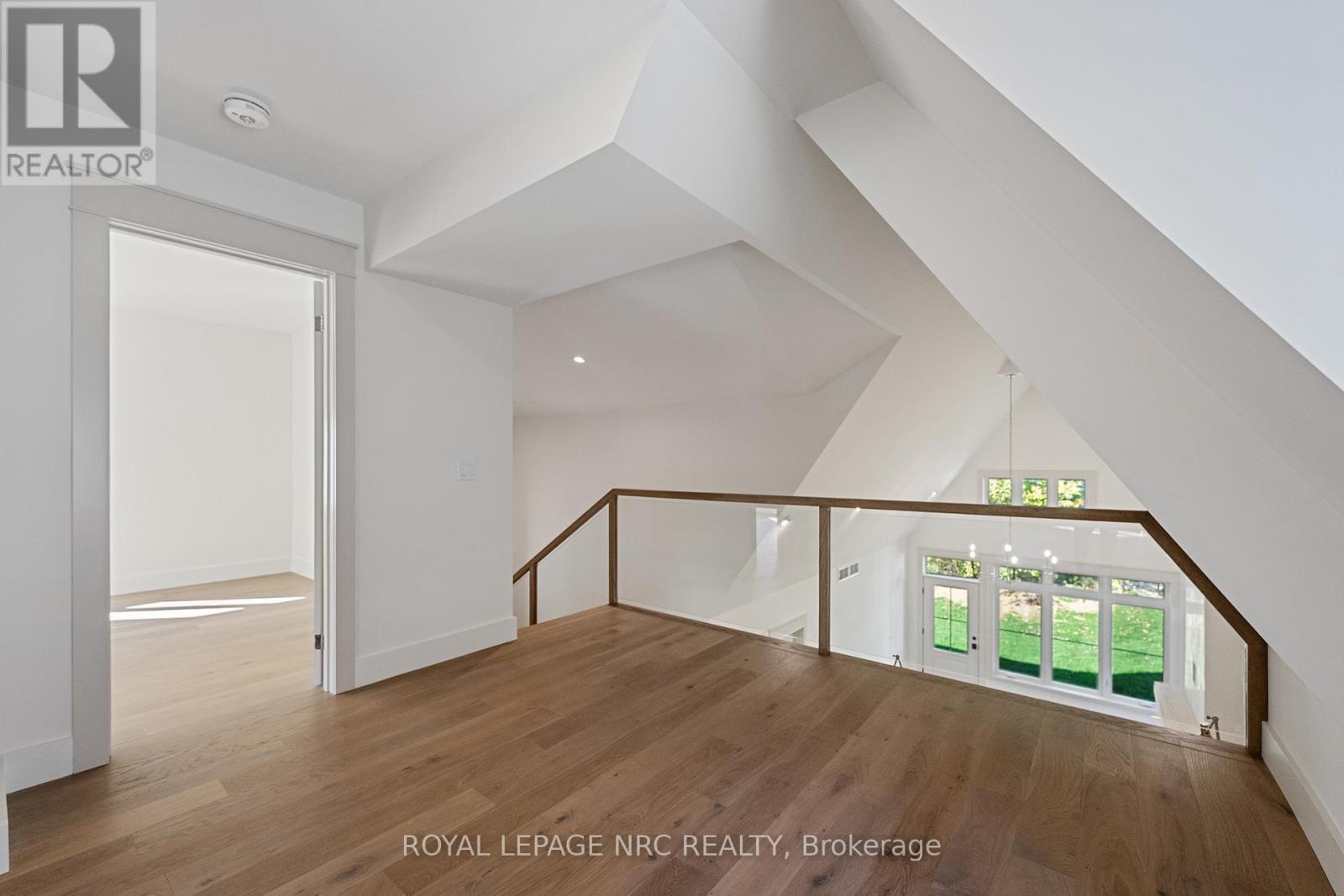 












4058 GLENSPRING ROAD

,
Fort Erie (Crystal Beach),




Ontario
L0S1B0

