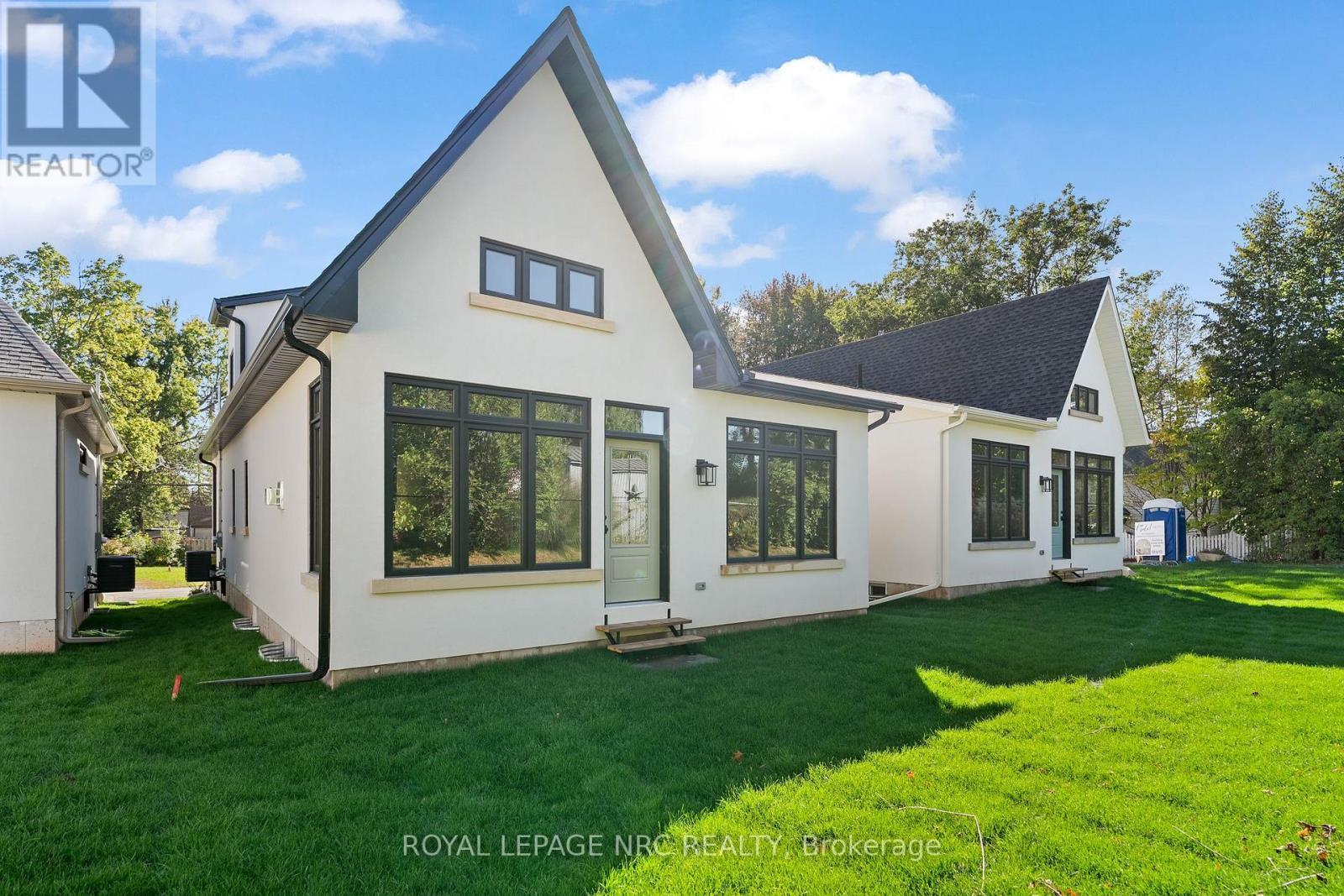 












4058 GLENSPRING ROAD

,
Fort Erie (Crystal Beach),




Ontario
L0S1B0

