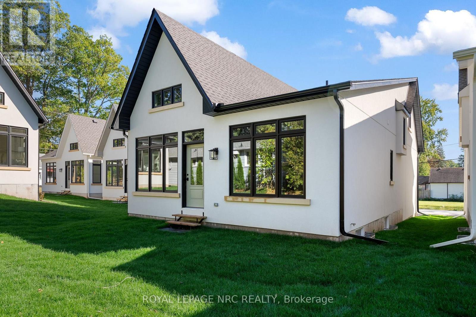 












4058 GLENSPRING ROAD

,
Fort Erie (Crystal Beach),




Ontario
L0S1B0

