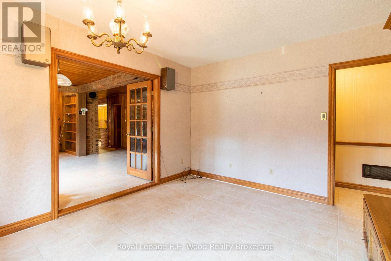 












4974 MARION STREET

,
Thames Centre,




Ontario
N0L1G4

