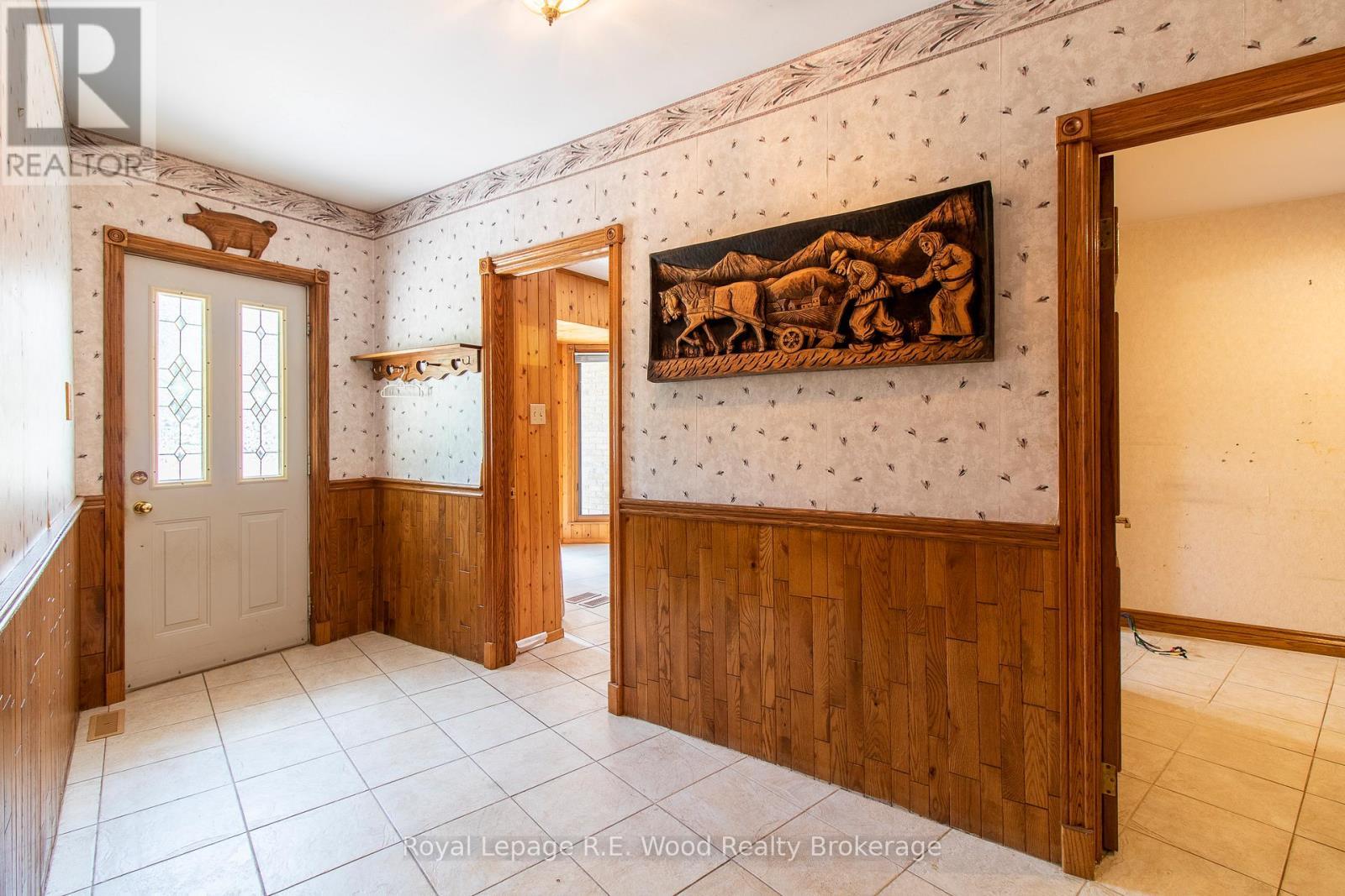 












4974 MARION STREET

,
Thames Centre,




Ontario
N0L1G4

