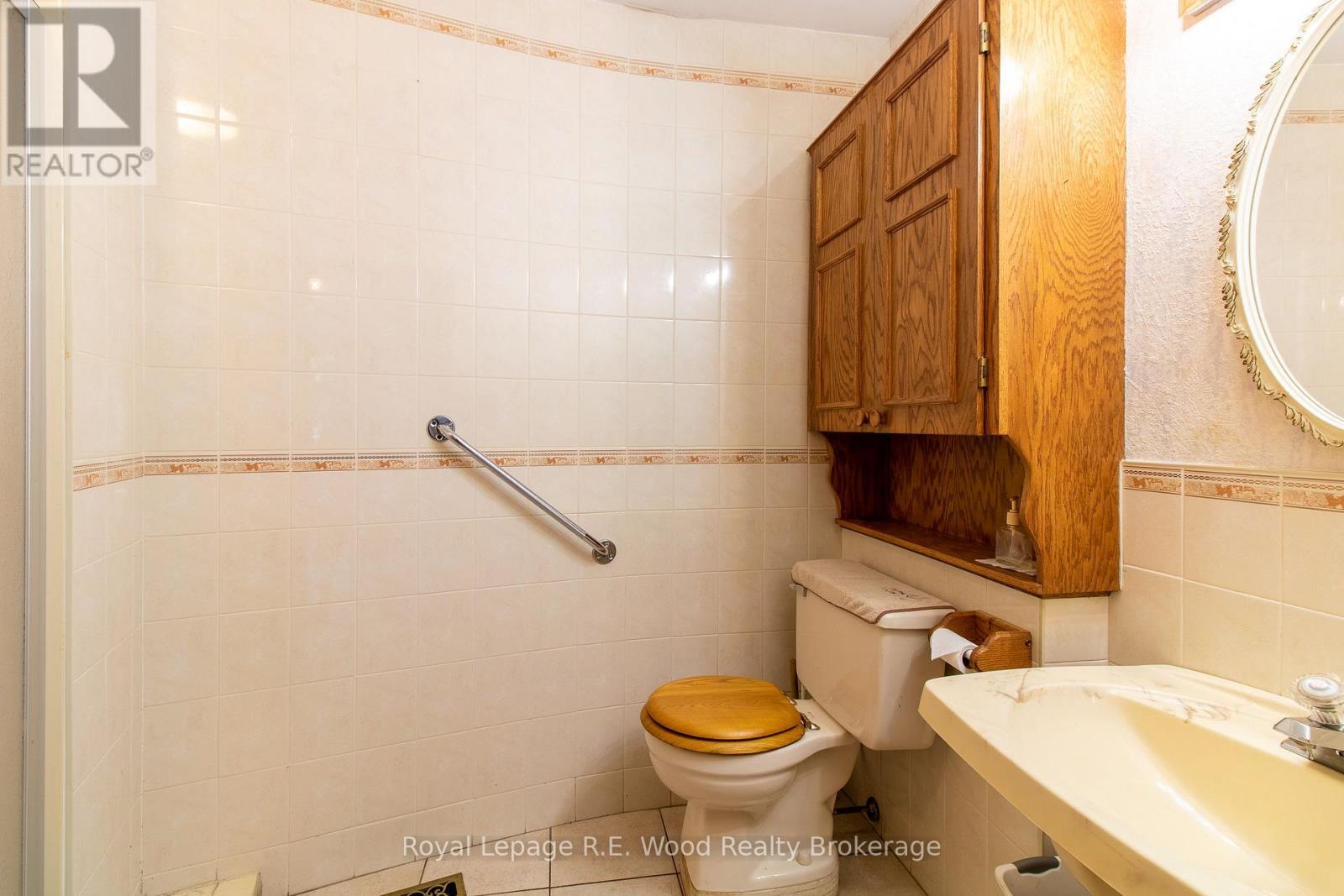 












4974 MARION STREET

,
Thames Centre,




Ontario
N0L1G4

