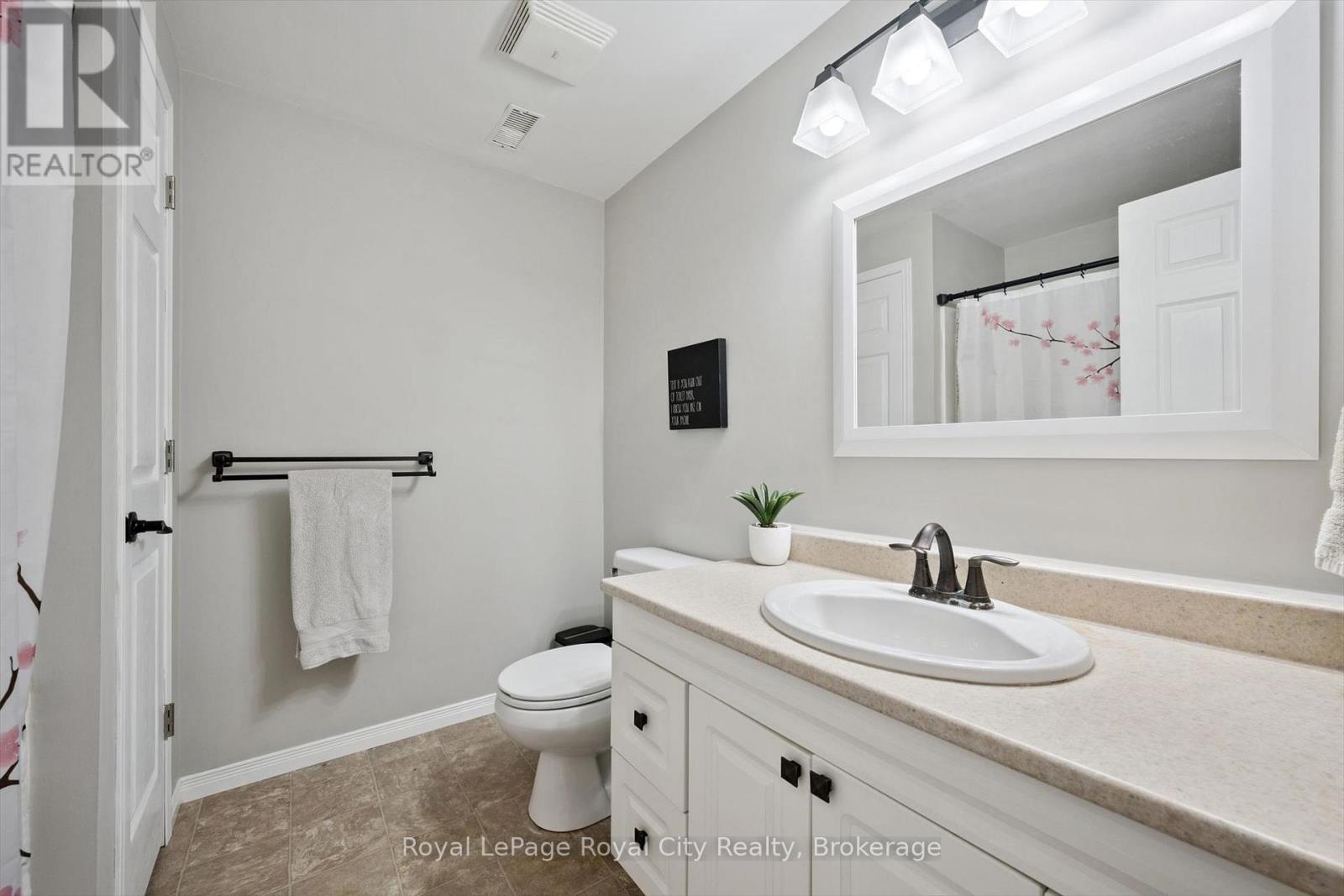 












119 MEADOWRIDGE DRIVE

,
St. Marys,




Ontario
N4X1E7

