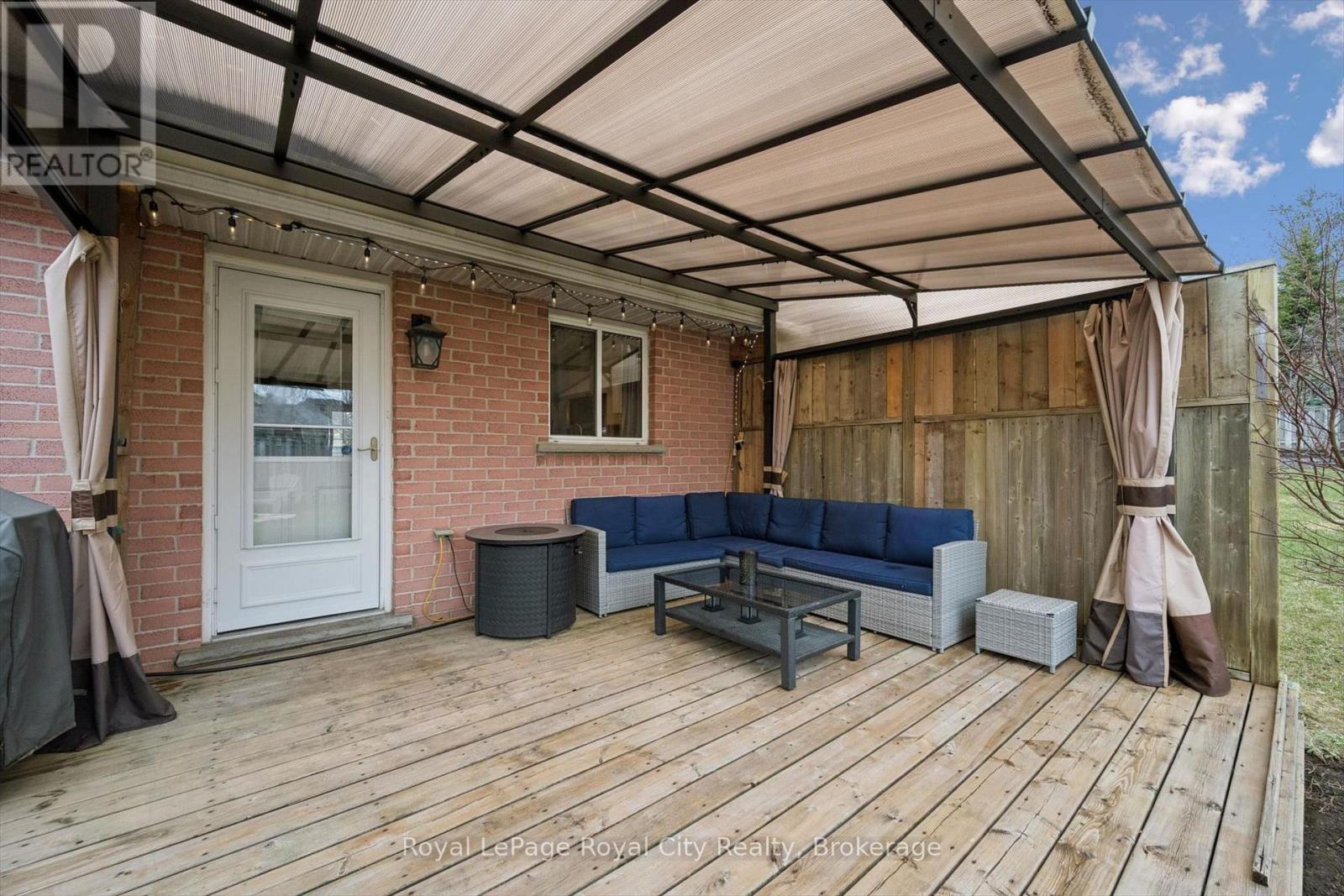 












119 MEADOWRIDGE DRIVE

,
St. Marys,




Ontario
N4X1E7

