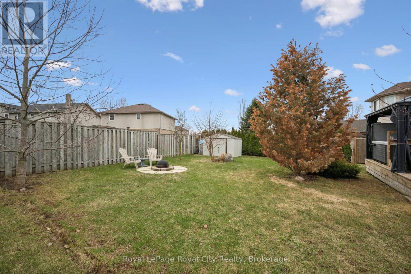 












119 MEADOWRIDGE DRIVE

,
St. Marys,




Ontario
N4X1E7

