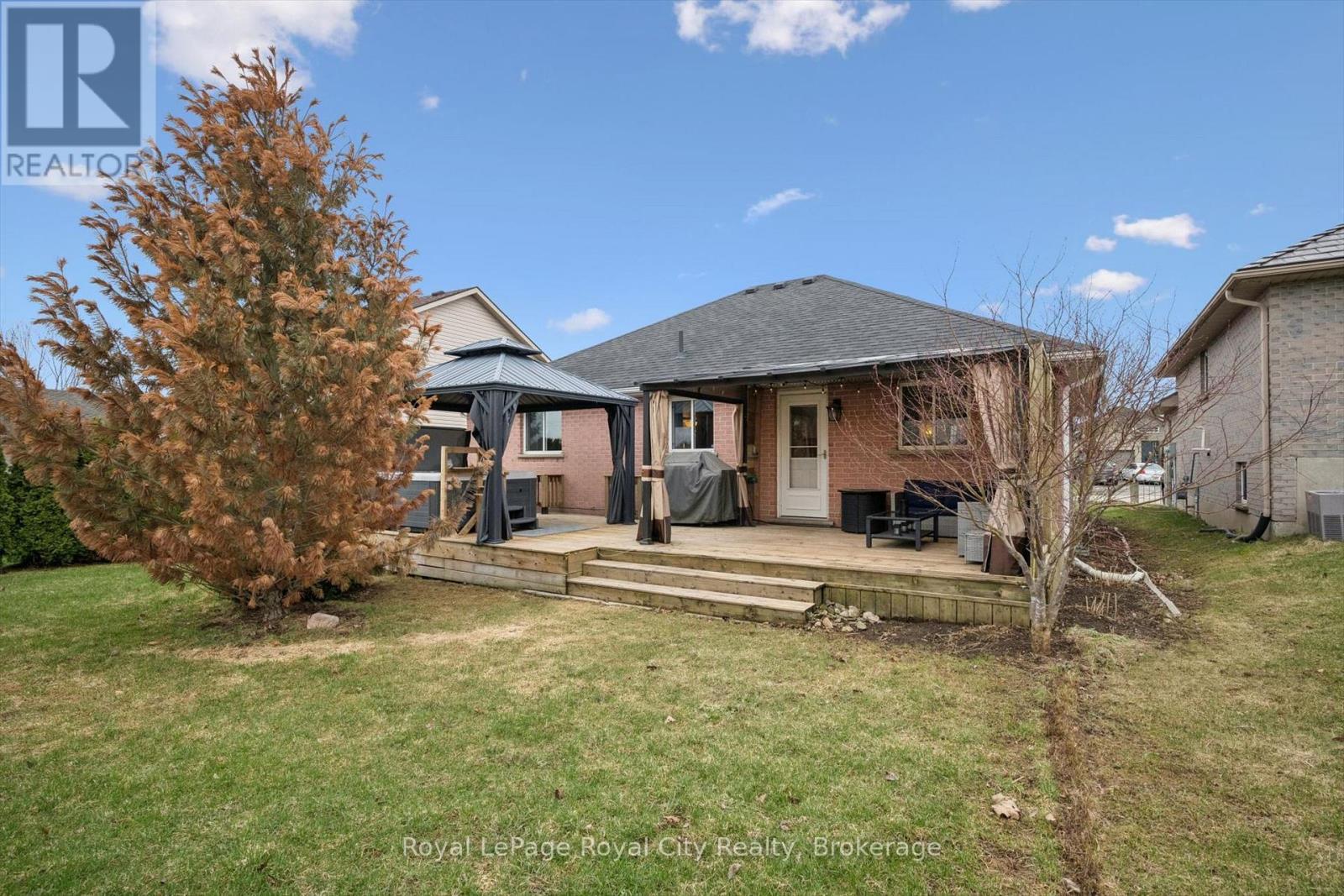 












119 MEADOWRIDGE DRIVE

,
St. Marys,




Ontario
N4X1E7

