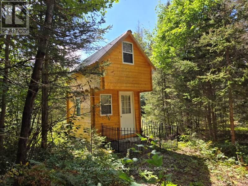 












77 GRINDSTONE ROAD

,
Magnetawan,




Ontario
P0A1Z0

