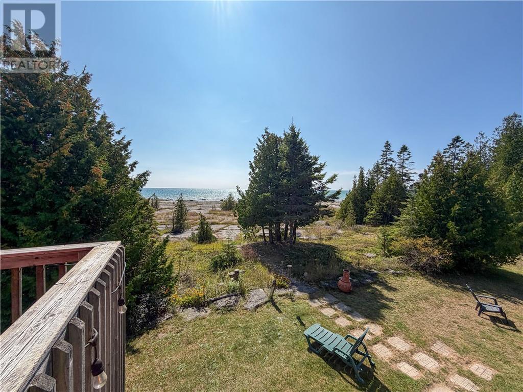 












619 Lake Huron Drive

,
Spring Bay, Manitoulin Island,




Ontario
P0P2B0

