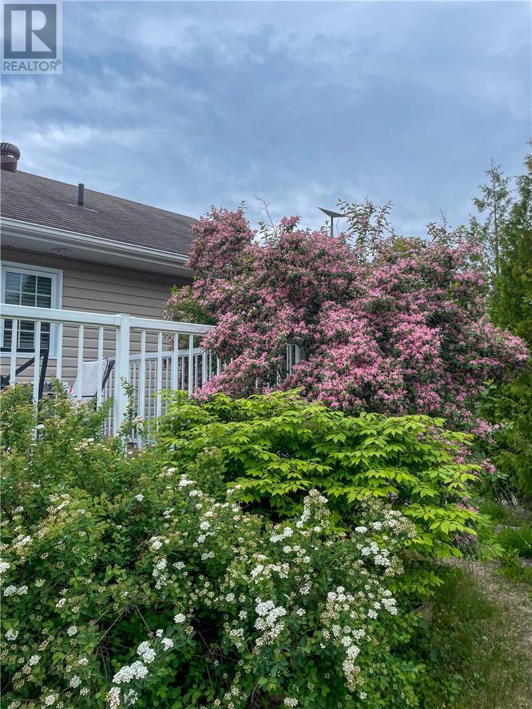 












619 Lake Huron Drive

,
Spring Bay, Manitoulin Island,




Ontario
P0P2B0

