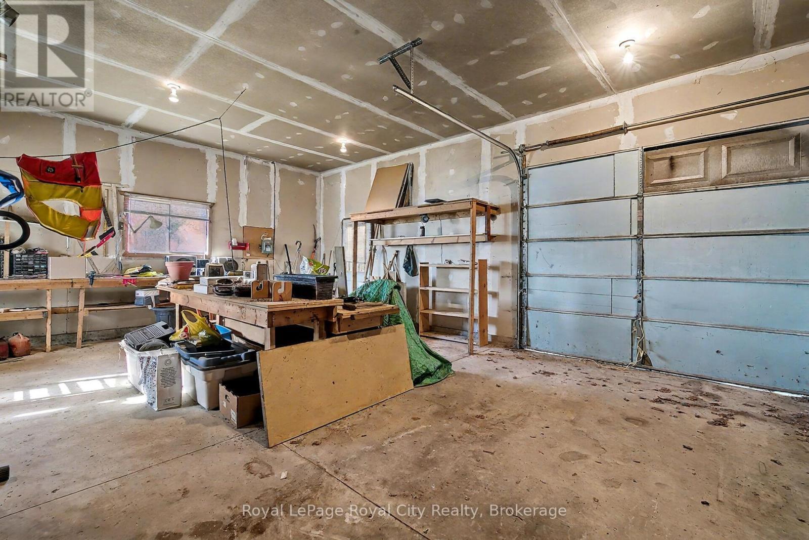 












6361 16TH LINE

,
Minto,




Ontario
N0G1M0

