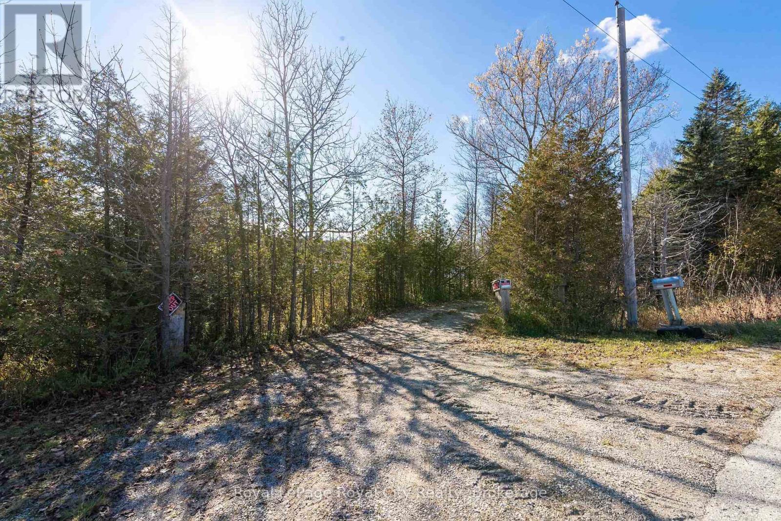 












6361 16TH LINE

,
Minto,




Ontario
N0G1M0


