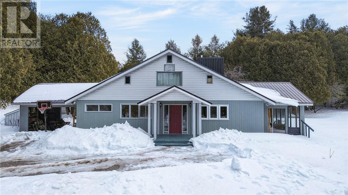 












1 Wright Street S

,
Gore Bay, Manitoulin Island,




Ontario
P0P1H0

