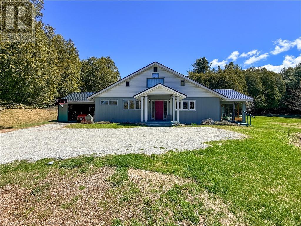 












1 Wright Street S

,
Gore Bay, Manitoulin Island,




Ontario
P0P1H0

