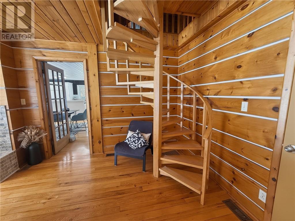 












1 Wright Street S

,
Gore Bay, Manitoulin Island,




Ontario
P0P1H0

