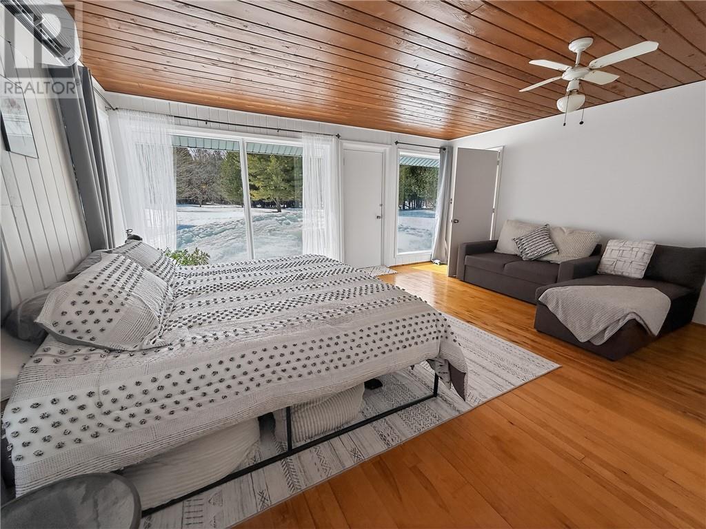 












1 Wright Street S

,
Gore Bay, Manitoulin Island,




Ontario
P0P1H0

