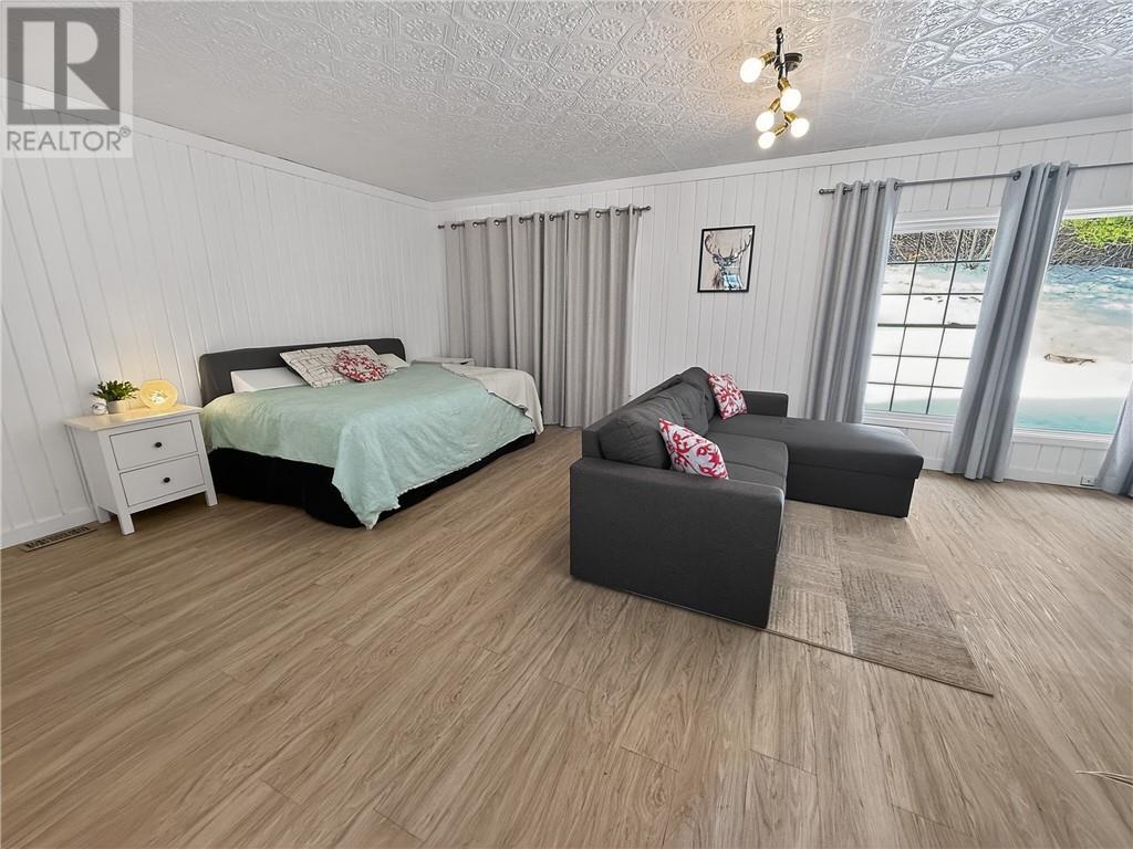 












1 Wright Street S

,
Gore Bay, Manitoulin Island,




Ontario
P0P1H0


