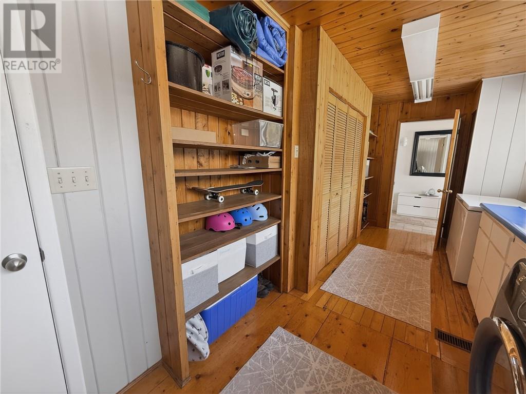 












1 Wright Street S

,
Gore Bay, Manitoulin Island,




Ontario
P0P1H0

